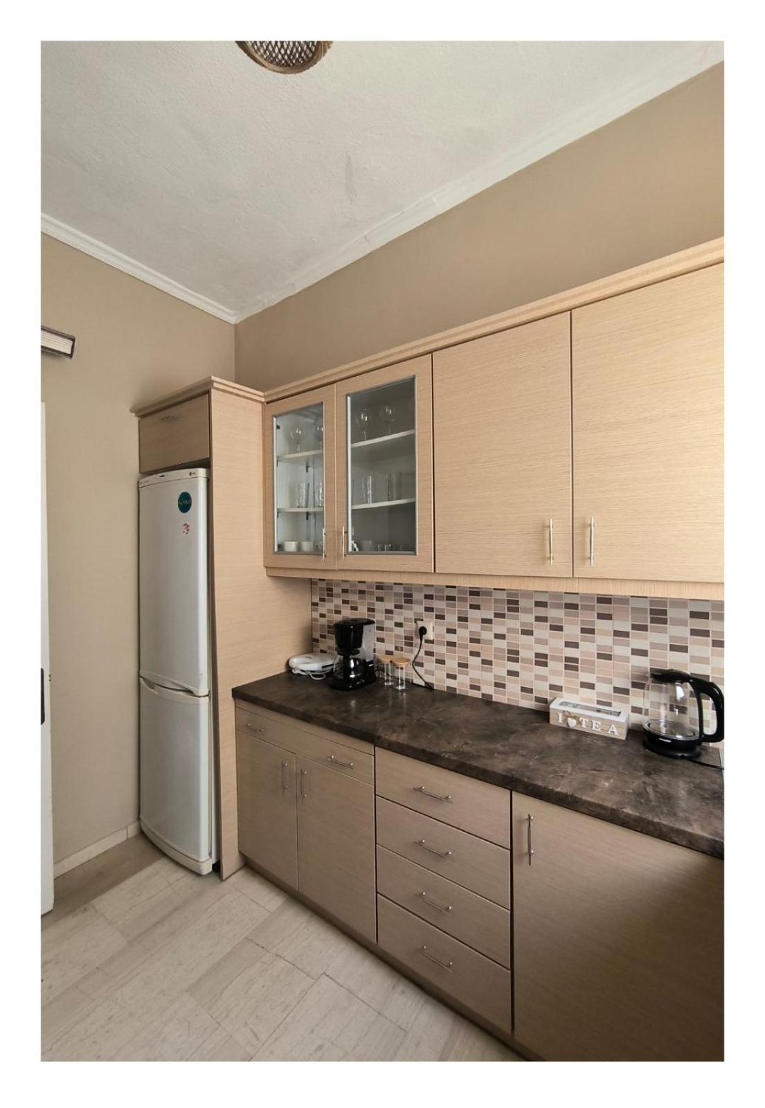 August Moon Apartment Хиос Экстерьер фото
